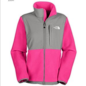 Super cute pink NORTH FACE jacket